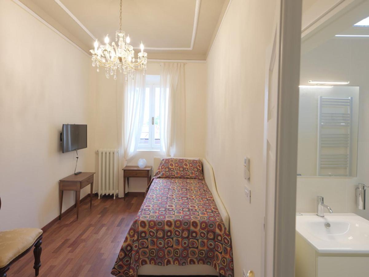 Villa Giulia Bnb Viareggio Buitenkant foto